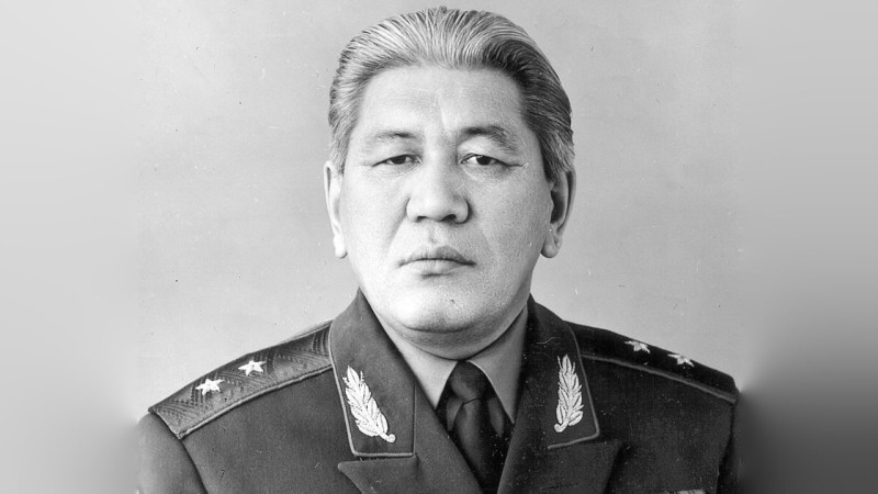 На переговорах в Акорде Токаев и То Лам отметили заслуги казахского генерал-лейтенанта Жансека Кереев в военно-техническом сотрудничестве Казахстана и Вьетнама