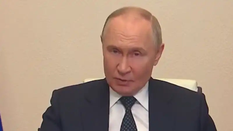 Путин о киевской власти: обвинения в терроризме и неопределенность встречи с Зеленским Актобе