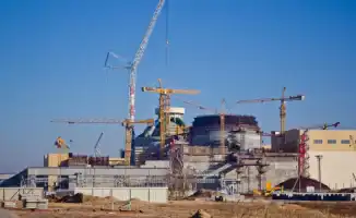 Санкции как тень: Венгрия и Россия вновь под светом атомного солнца