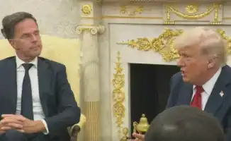 Торговая война на горизонте: Трамп ставит России ультиматум с тарифами в 100% — время истекает, как песок в часах