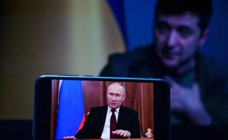 Зеленский и Путин: на грани мирного диалога – готовность обсудить территориальные вопросы как шаг к восстановлению утраченных связей