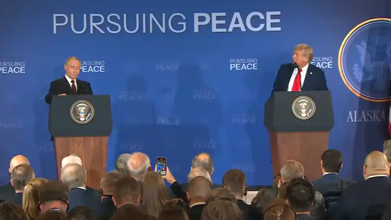 Путин и Трамп: отсутствие сделок отражает растущее недоверие между народами Актобе