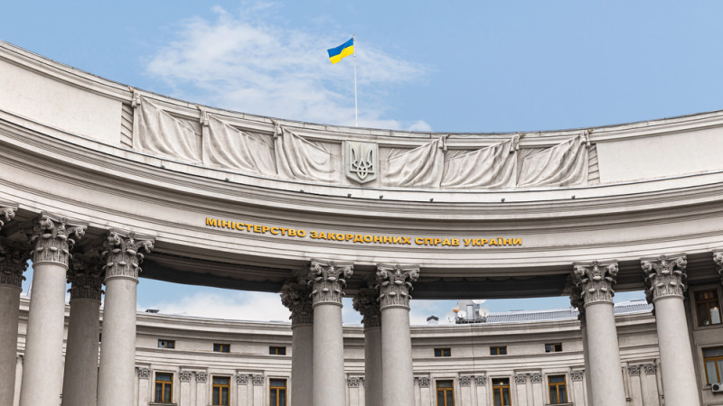 Украина предостерегает Беларусь от провокаций на границе: возможные социальные последствия военных учений Актобе