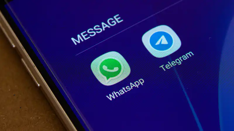 Перебои голосовых звонков в WhatsApp и Telegram: ограничения в России Актобе