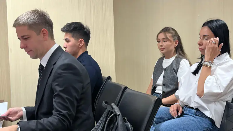 В Алматы адвокат блогера требует привлечь прокурора к делу Актобе
