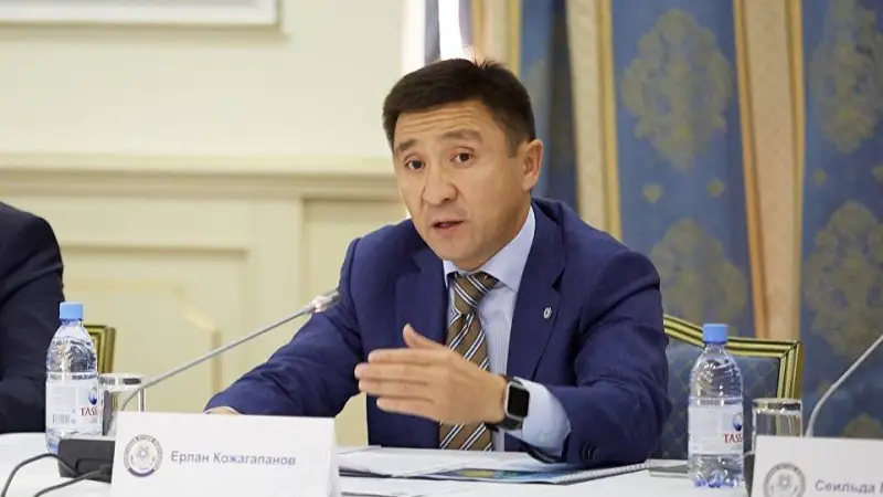 Судебный молот вновь ударил: Ерлан Кожагапанов остается за решеткой на три года Актобе