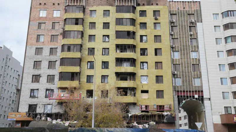 Пожар в Астане: жители пострадавшего дома сталкиваются с последствиями трагедии Актобе