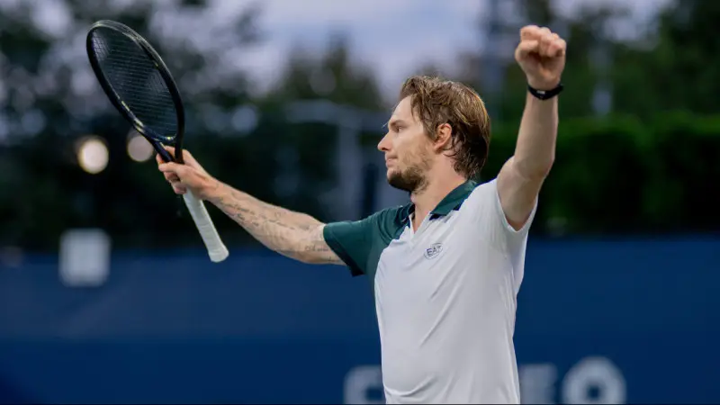 Александр Бублик продолжает впечатляющее выступление на US Open, нанося удар по шансам Томми Пола и укрепляя позиции Казахстана в мировом теннисе Актобе