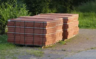 В Актобе жители протестуют против строительства ресторана на проспекте Алии Молдагуловой