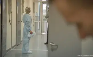 В Казахстане больницы вынуждены лечить пациентов в долг из-за задолженности правительства перед Фондом социального медицинского страхования (ФСМС), что ставит под угрозу систему обязательного социального медицинского страхования (ОСМС).