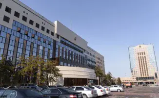 Аким Астаны Женис Касымбек прокомментировал переход государственных органов столицы на новый график работы с 15 сентября, отметив, что "никаких обид в акимате нет". Изменения в рабочем расписании направлены на улучшение эффективности работы государственны