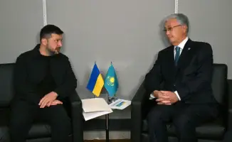 Токаев и Зеленский обсудили пути прекращения конфликта в Украине на встрече в Киеве