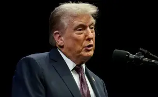 Американский лидер Дональд Трамп сообщил, что премьер-министр Израиля Биньямин Нетаньяху принял решение о нанесении ударов по Катару. Трамп также рассказал о своих попытках предупредить Катар перед этими ударами.