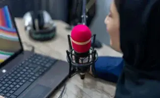 В Афганистане отключают свет в окнах: телевидение стало радио, а Интернет — под замком