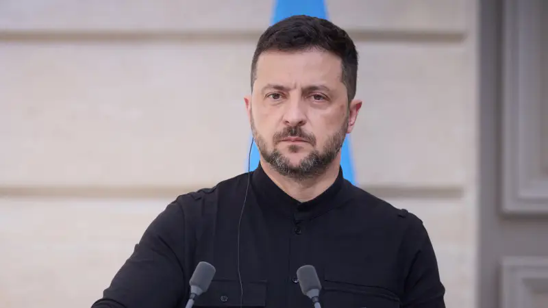 Зеленский: Европа протянула Украине щит из 26 стран для защиты от бурь Актобе