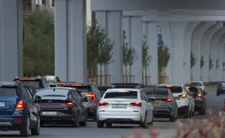 В Астане открыли для проезда участок улицы Сыганак от проспекта Кабанбай батыра до Abu-Dhabi Plaza, что стало долгожданным событием для местных жителей и автомобилистов.