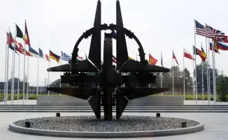 Командующий сухопутными войсками Франции призывает Запад к готовности к войне и боевым действиям