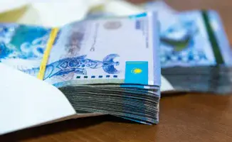 Образовательные райотделы присваивают премии на фоне нарушений: ИИ выявил зарплаты до 65 миллионов тенге