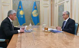 Президент Касым-Жомарт Токаев принял акима Карагандинской области Ермаганбета Булекпаева, сообщает пресс-служба. Встреча прошла в рамках обсуждения текущих вопросов и задач региона.