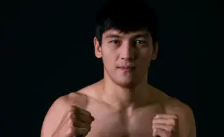 Гонорар Азата Максума за последний бой на UFC 321 перед увольнением