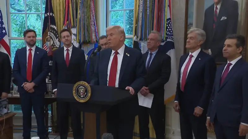 Трамп выдвинул ультиматум ХАМАС: шанс на мир в секторе Газа Актобе