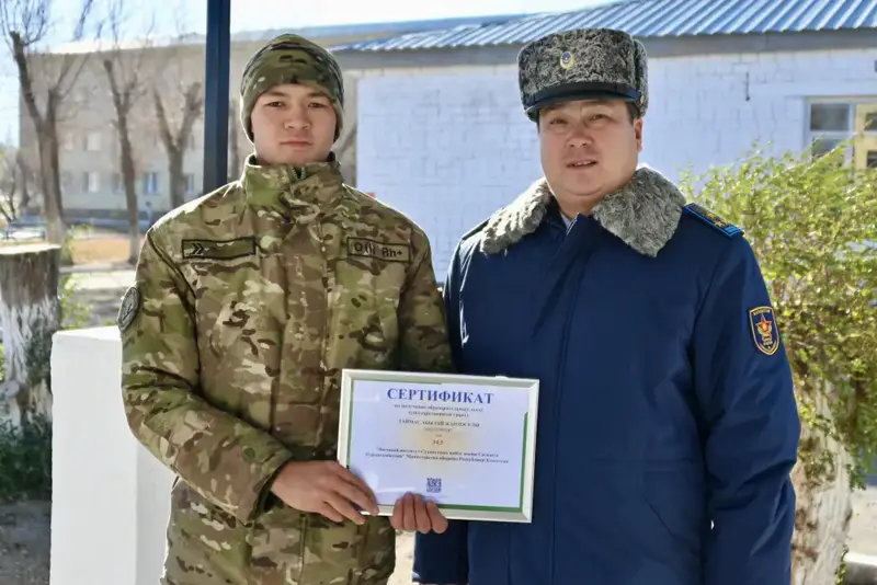 В Алатау проводили домой солдат срочной службы (3)