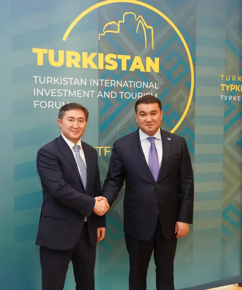 АКИМ ТУРКЕСТАНСКОЙ ОБЛАСТИ ВСТРЕТИЛСЯ С РУКОВОДИТЕЛЯМИ И ИНВЕСТОРАМИ ИНОСТРАННЫХ КОМПАНИЙ (4)