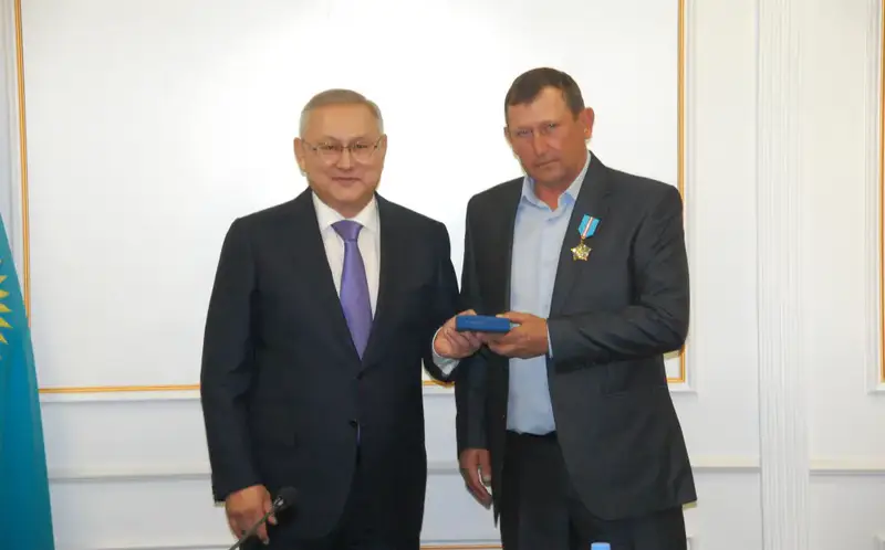 Награды сельхозработникам Жетісу от Бейбита Исабаева Актобе