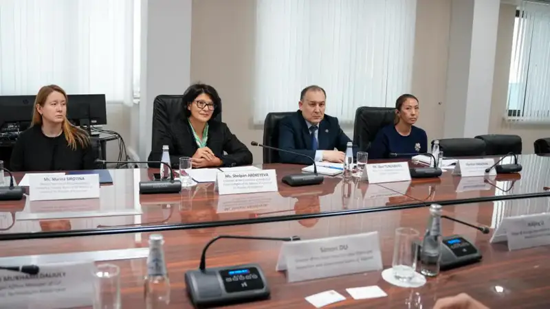 Мост сотрудничества: Шолпан Абдрева и Xiaomi прокладывают путь к защите интеллектуальных прав в Казахстане Актобе