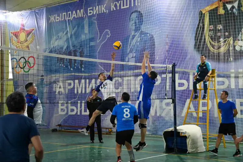 В Астане подвели итоги турнира по волейболу в честь 80-летия Халық қаһарманы Мухтара Алтынбаева (4)