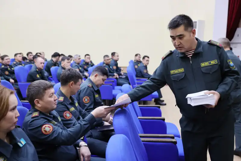 Тестирование по языку в Главном командовании Национальной гвардии: экзамен для офицеров Актобе