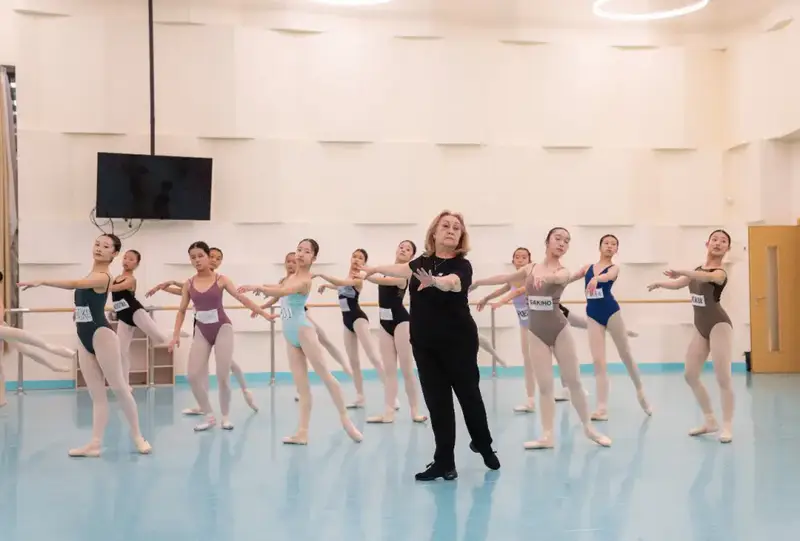 Японская делегация из Yoshiko Takagi Ballet School прошла мастер-классы в Казахской национальной академии хореографии Актобе