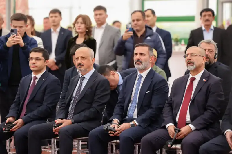 Тепличный комплекс «ALSERA KZ» мощностью 155 тыс. тонн томатов в год запустили в Шымкенте (2)