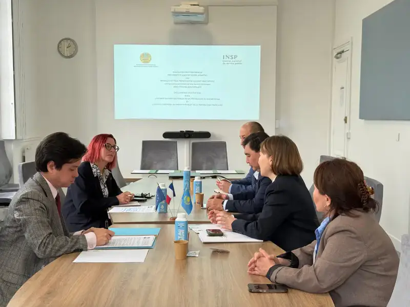 Агентство по делам государственной службы и Французский Национальный институт государственной службы подписали Декларацию о намерениях по развитию сотрудничества (3)