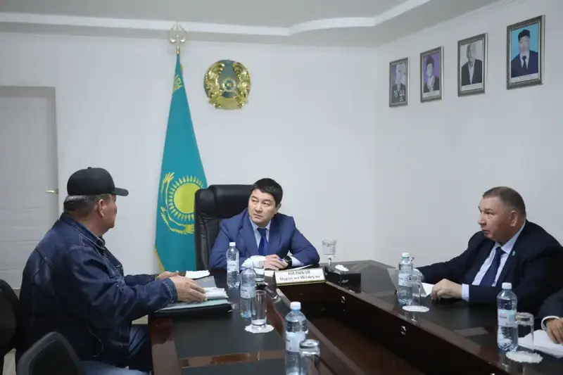 Нурдаулет Килыбай принял жителей Каракиянского района по личным вопросам (4)