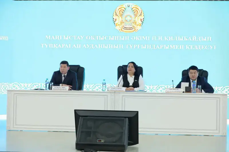 Открытый диалог: глава региона встретился с жителями Тупкараганского района (9)