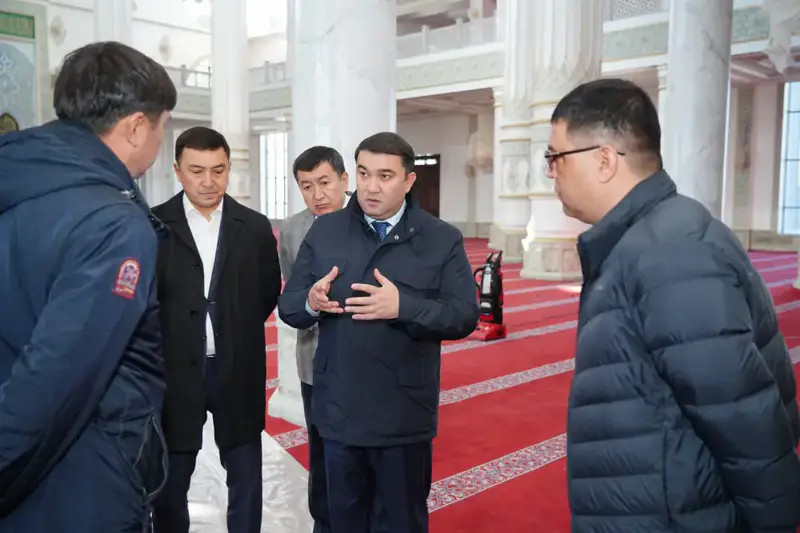 МЕЧЕТЬ НА 5000 МЕСТ ОТКРОЕТСЯ В ТУРКЕСТАНЕ В КОНЦЕ ГОДА (5)