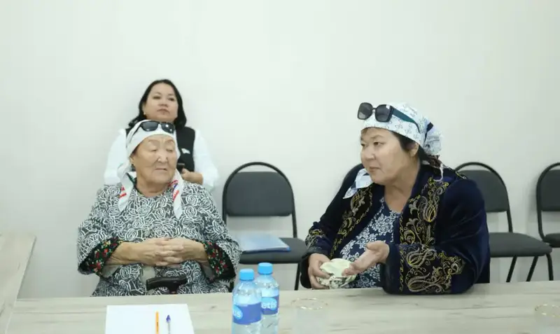 Нурдаулет Килыбай принял жителей Тупкараганского района по личным вопросам (5)