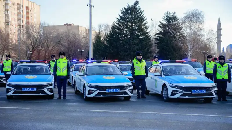 В ВКО полиции переданы 198 новых служебных автомобилей (7)
