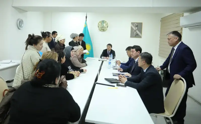 Нурдаулет Килыбай провёл личный приём жителей города Жанаозен (4)