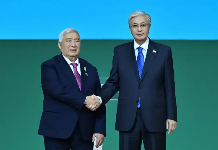 Касым-Жомарт Токаев отмечает достижения работников сельского хозяйства Казахстана на международном форуме Актобе