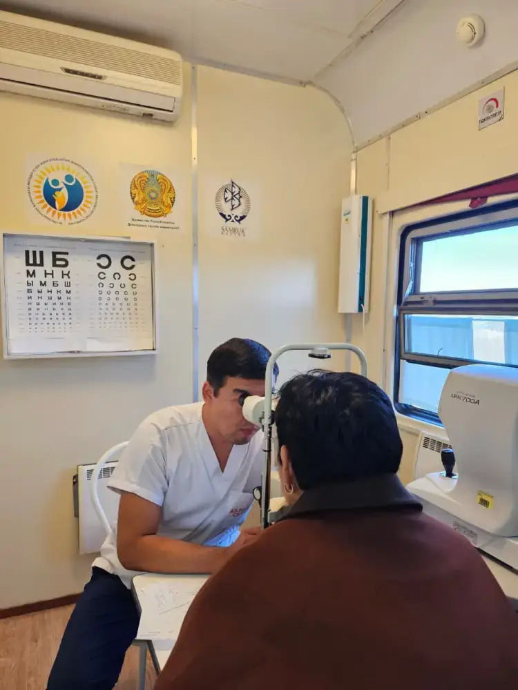 Медицинский поезд «Саламатты Қазақстан» предоставляет услуги в Отырарском районе для жителей региона Актобе