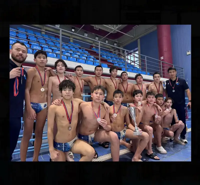Серебро команды ASTANA 2012 на международном турнире по водному поло в Греции Актобе