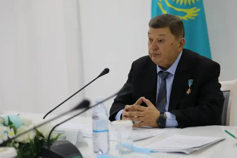 Ветераны обсуждают поддержку и патриотизм в Астане Актобе