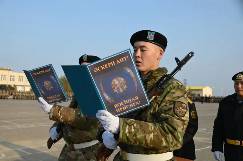 В Мангистауской области более 700 новобранцев приняли Военную присягу (10)