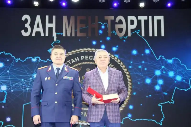 Акция по повышению дорожной безопасности: награждение образцовых водителей и общественников в СКО Актобе