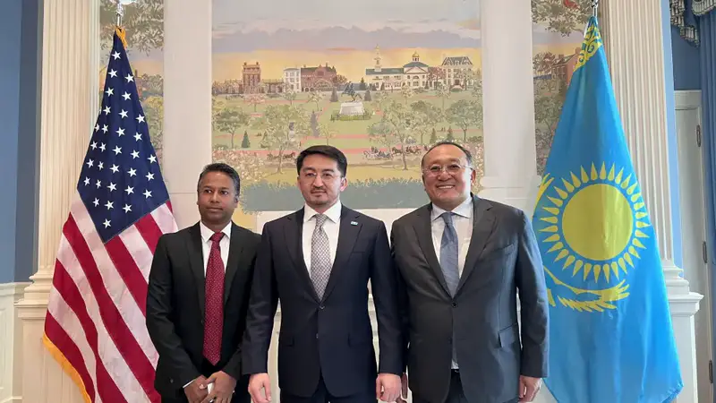 Казахстан и США расширяют сотрудничество в сфере цифровой инфраструктуры (3)