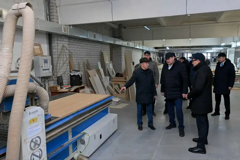 Regional Governor Visits Furniture Manufacturing Facility, Highlighting Local Economic Growth Актобе
