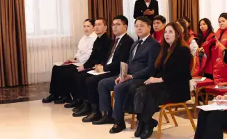 В Астане зажглись сердца: молодежный форум «QazMed Volunteers» объединил медиков-добровольцев во имя здоровья страны