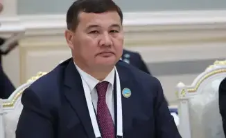 Обсуждение укрепления дружбы и сотрудничества между Казахстаном и Узбекистаном на высшем уровне